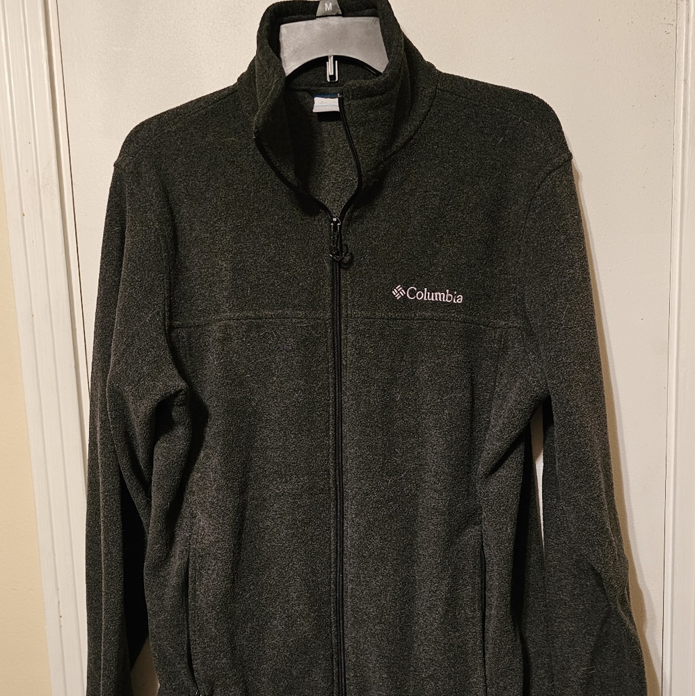 Men's Columbia Size Small Jacket- like‎ new Gray